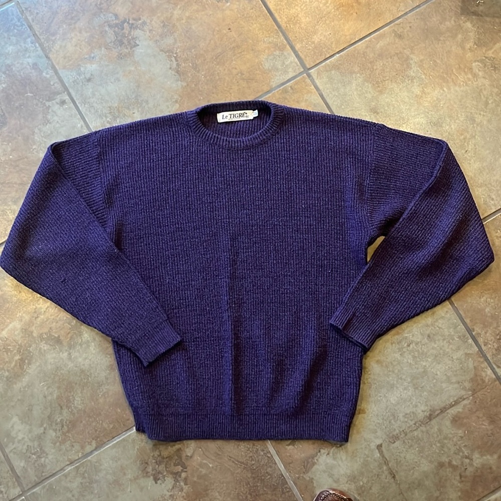 Vintage Le Tigré made in USA, size XLT mens, good condition, one small hole